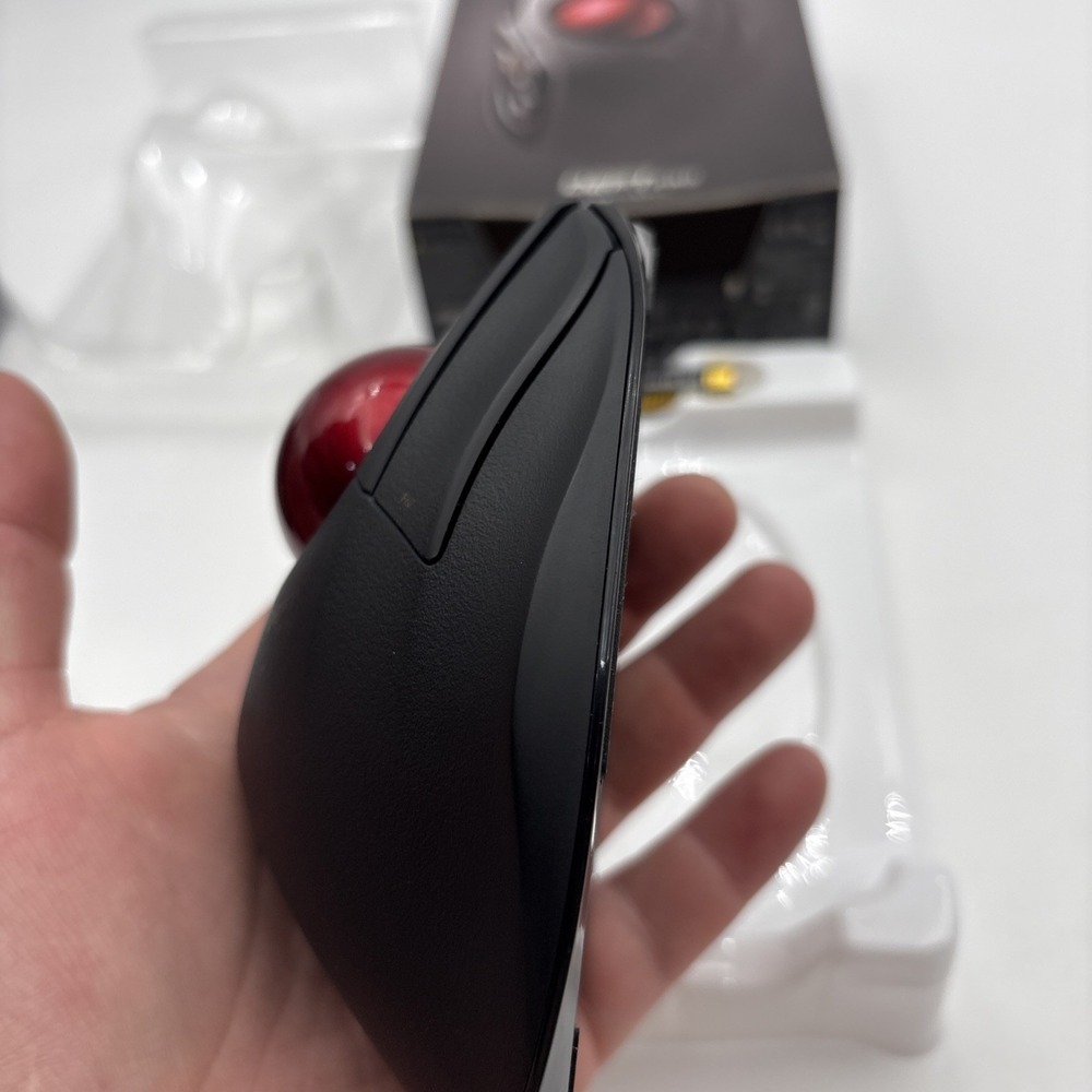 Elecom Deft Pro Trackball Mouse - Picture 7 of 9